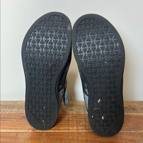 NOBULL Gray and Black High-Top Sneakers with Dyed Design, Men’s 8 - Picture 8 of 8